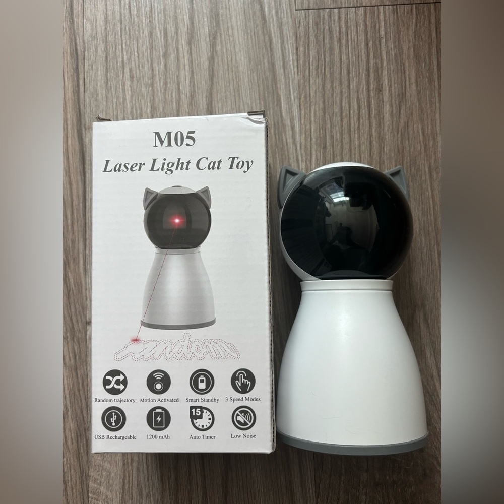 M05 Laser Light Cat Toy